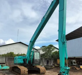 KOBELCO EXCAVATOR SK210 TRI 88