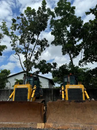 Bulldozer SHANTUI/ BULLDOZER SD22E TRI 112 & TRI 113 2 ~dl/2026/2/21/whatsapp_image_2026_02_21_at_10_37_59